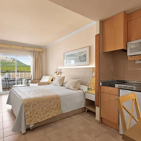 Resort Viva Cala Mesquida & 4*