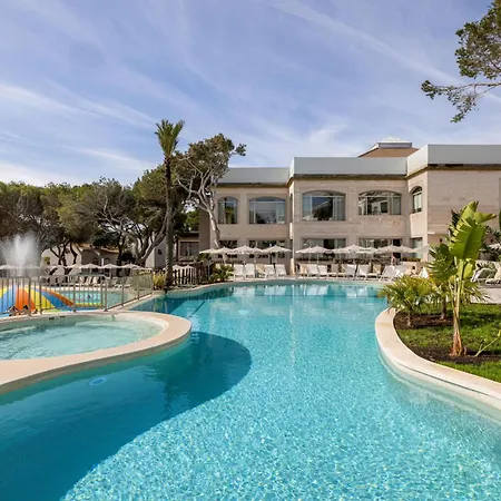 Resort Viva Cala Mesquida & 4*